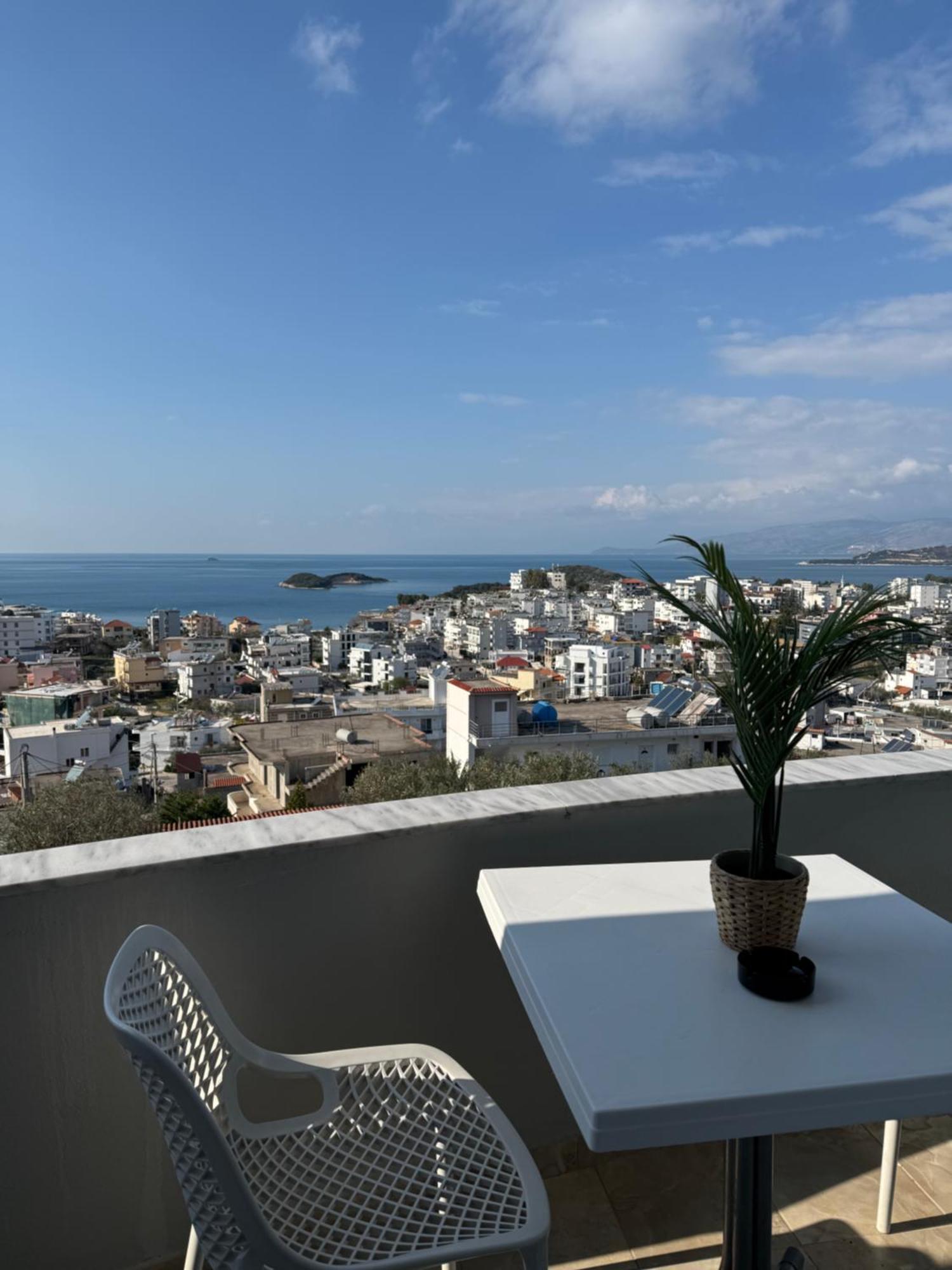 Michelle Apartments Ksamil Esterno foto