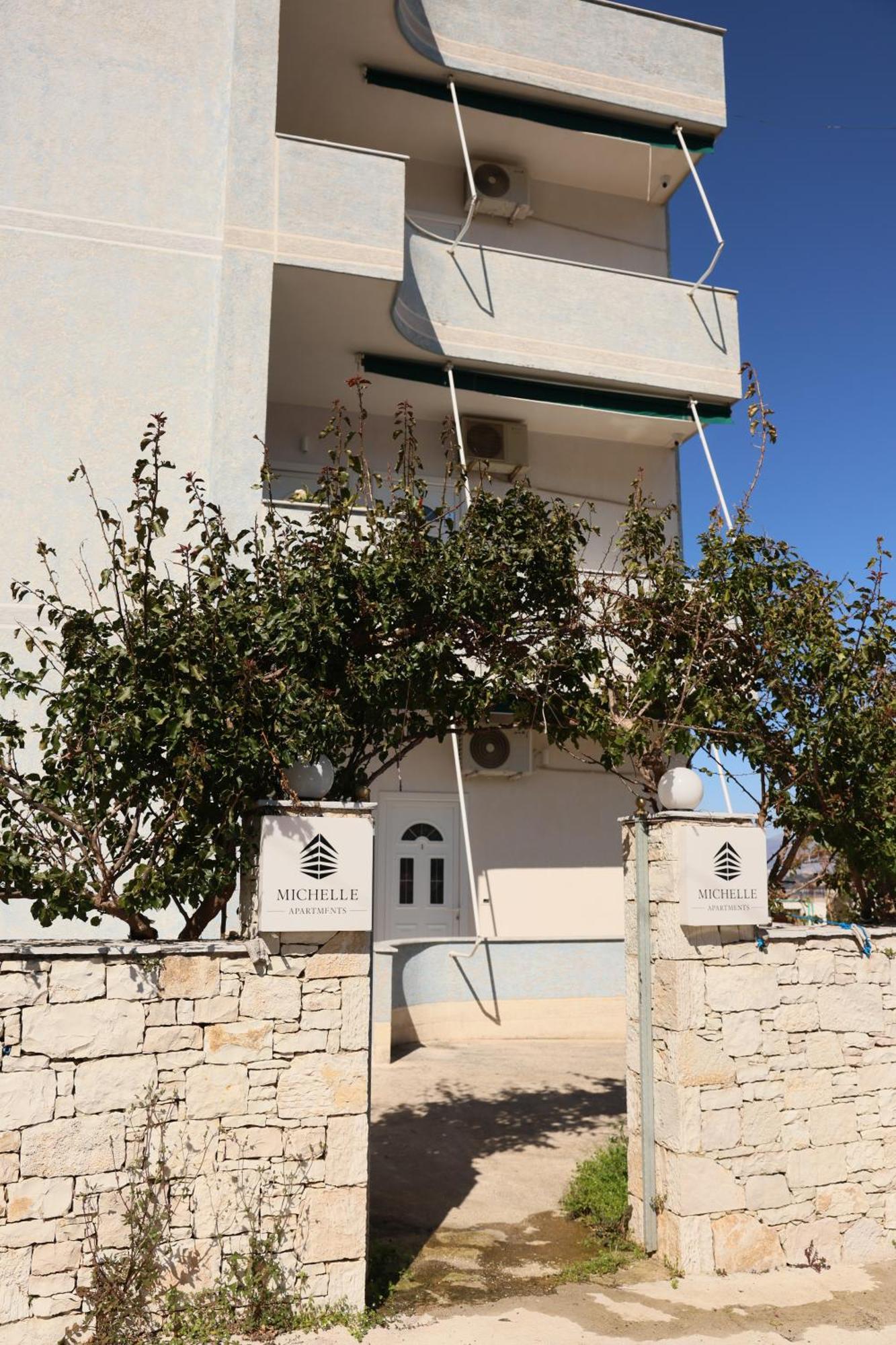 Michelle Apartments Ksamil Esterno foto