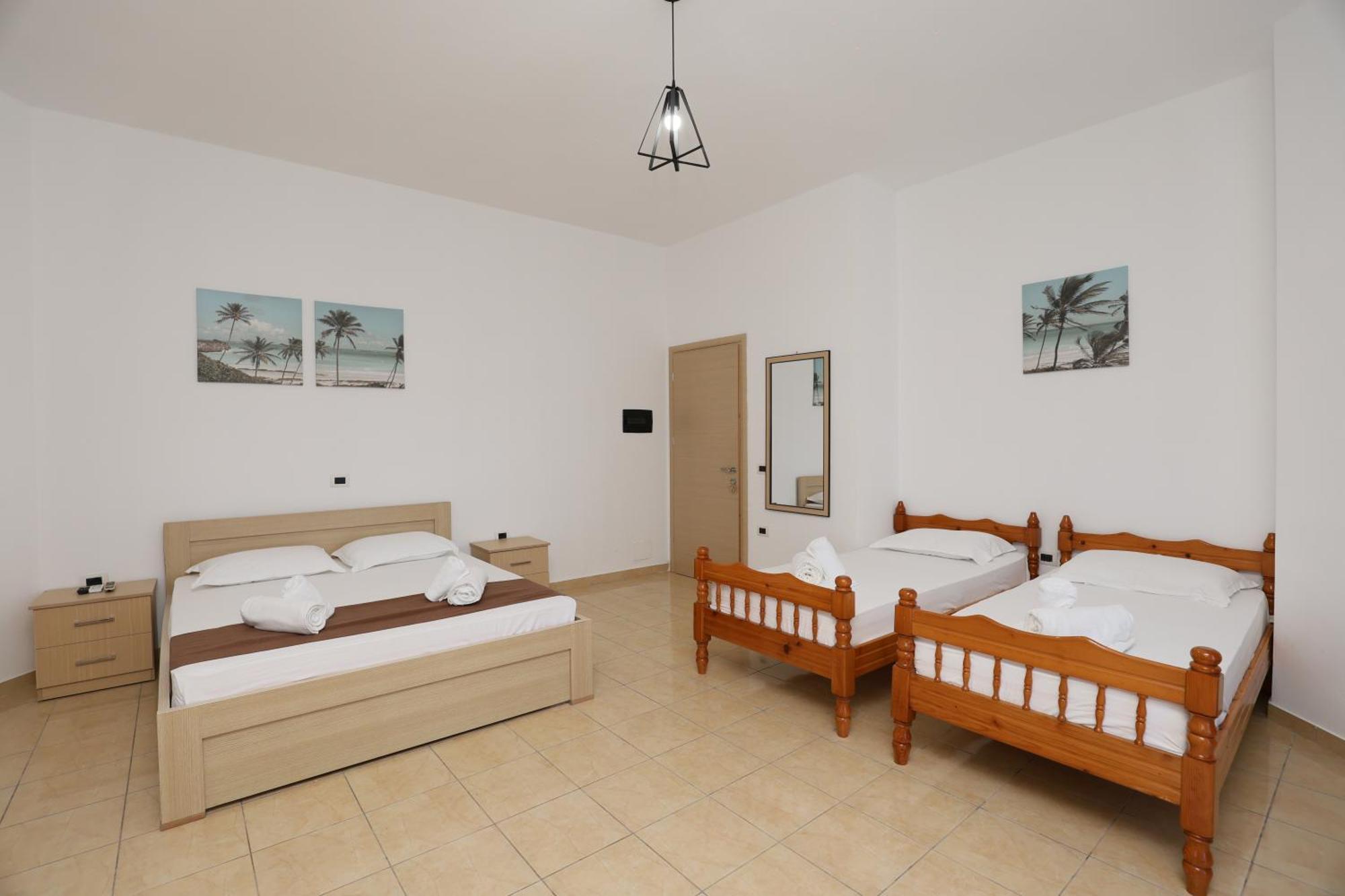 Michelle Apartments Ksamil Esterno foto