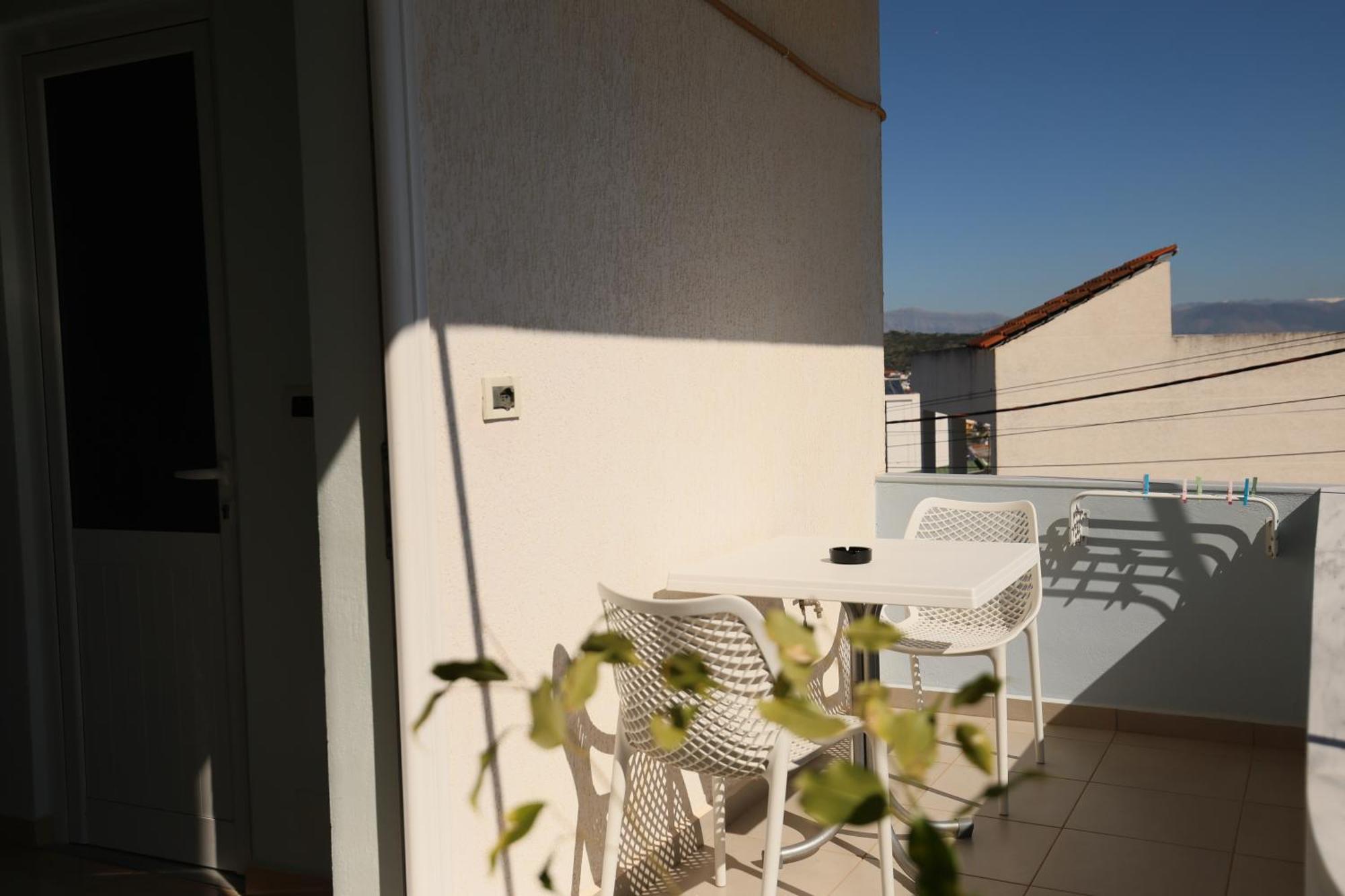 Michelle Apartments Ksamil Esterno foto